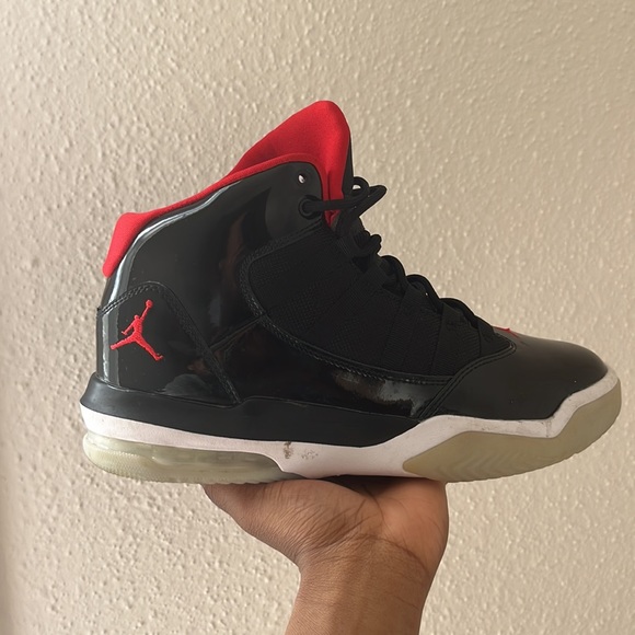 Air Jordan 11 (XI) unisex - Picture 4 of 8